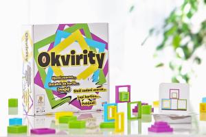 Okvirity – družabna igra izven okvirjev